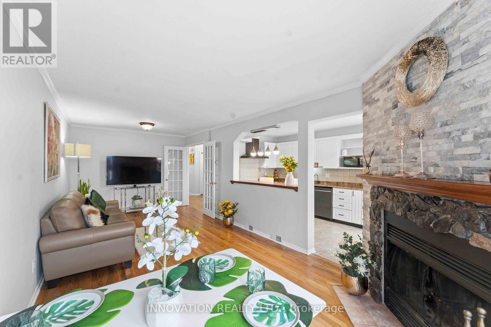 5 HARRINGTON COURT - 19
