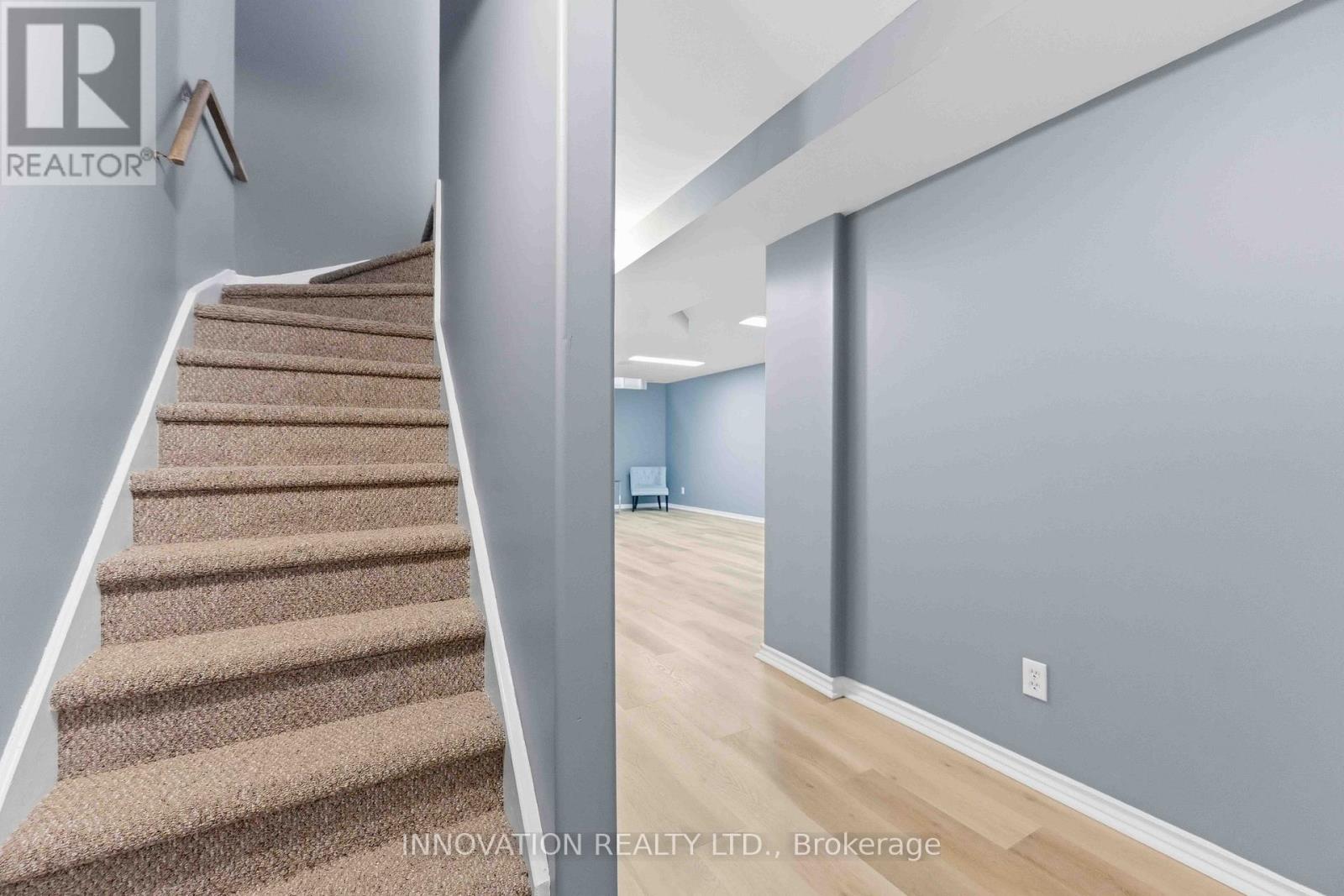 5 HARRINGTON COURT - 35
