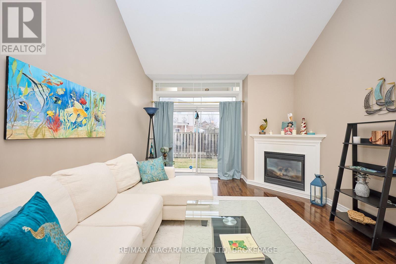 #10 4300 KALAR ROAD - 17