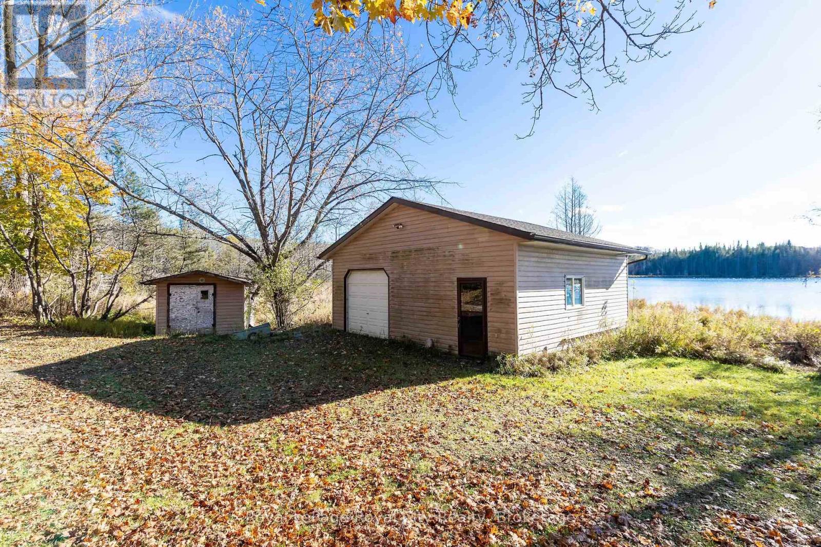 6361 16TH LINE - Image 40