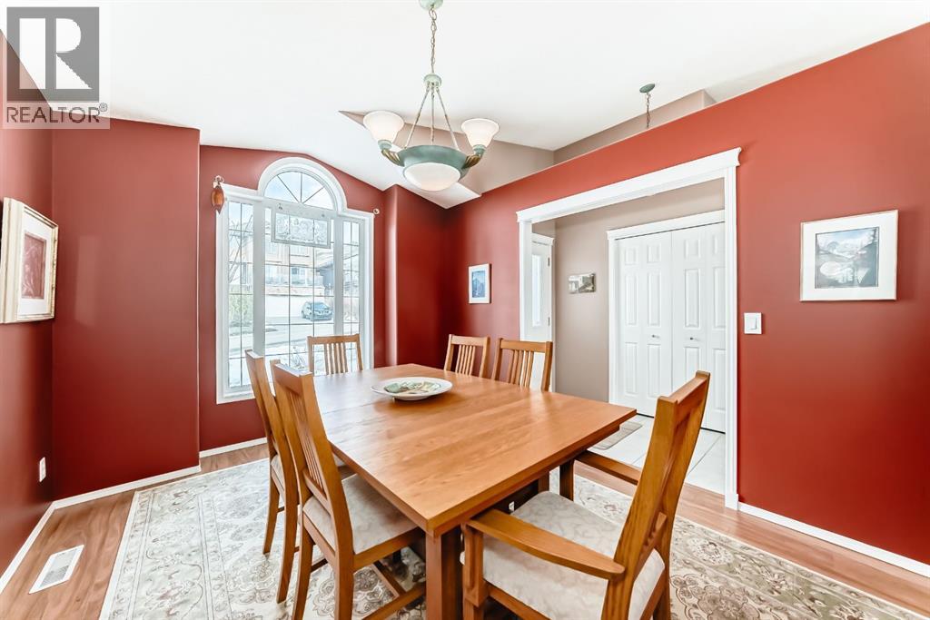 14 Headlands Close, Cochrane