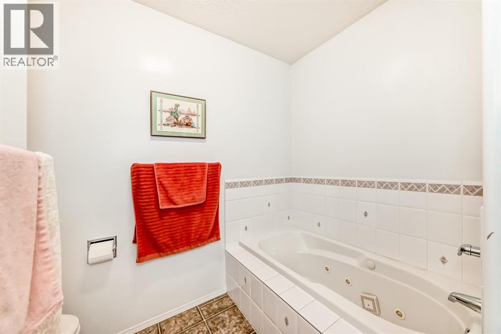 14 Headlands Close, Cochrane