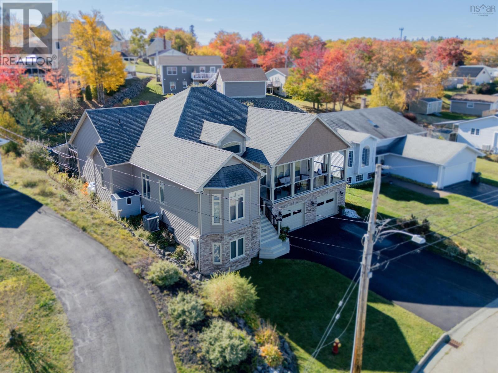 Property 2 of 49 of 42 Canso Drive