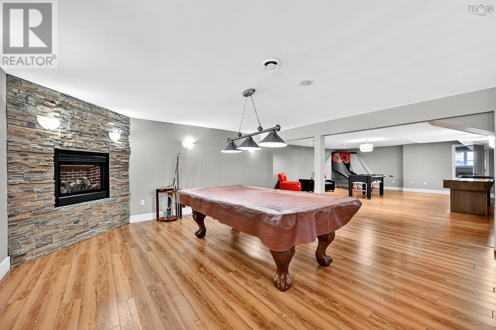 Property 33 of 49 of 42 Canso Drive