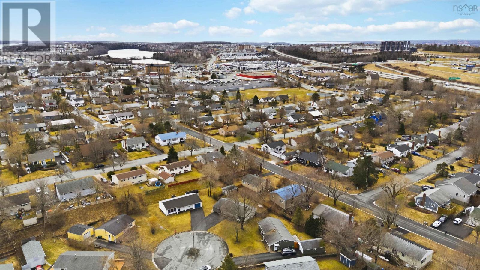 Property 45 of 50 of 14 Magog Court