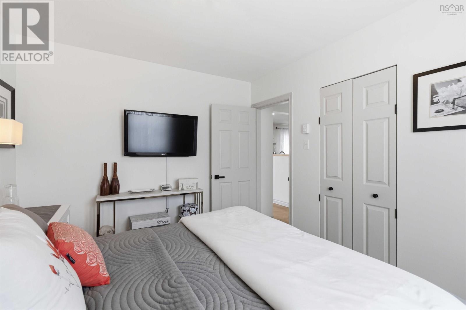 Property 32 of 50 of 14 Magog Court