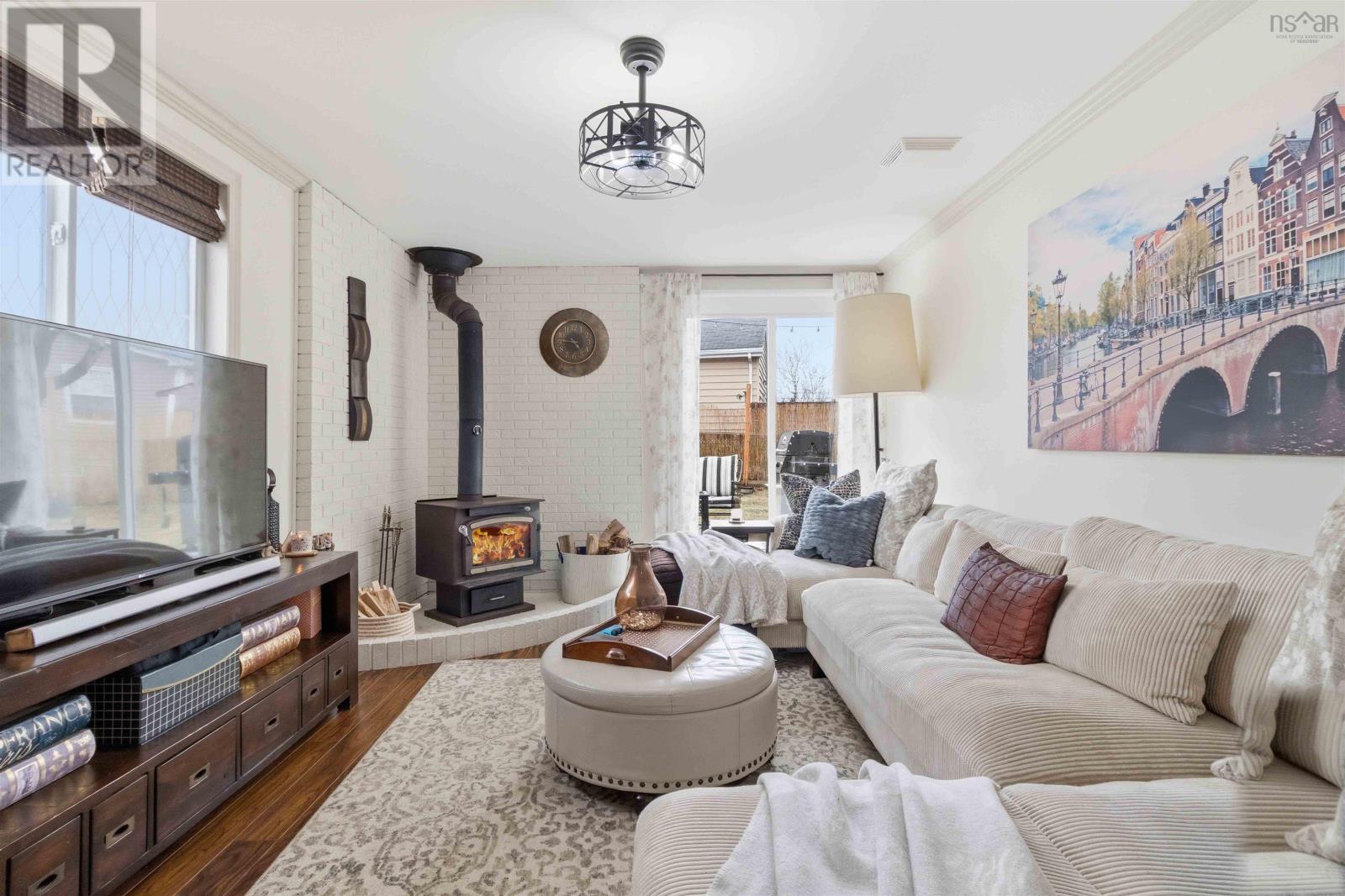 Property 7 of 50 of 14 Magog Court