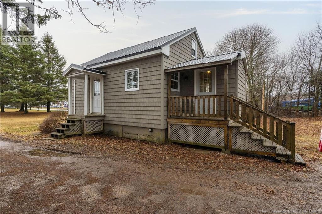 33 Magnolia Avenue - Image 2