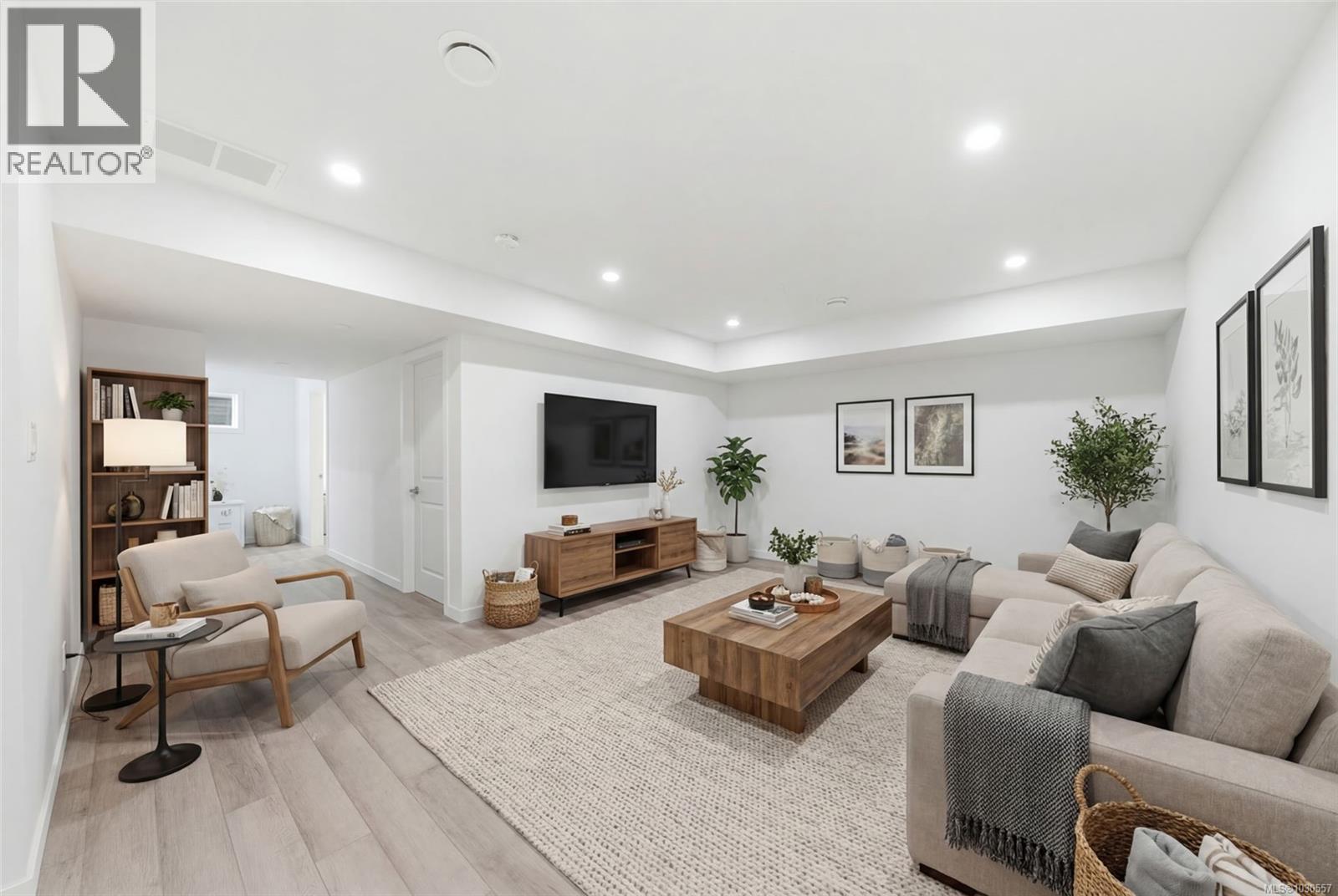 173 Caspian Dr, Colwood