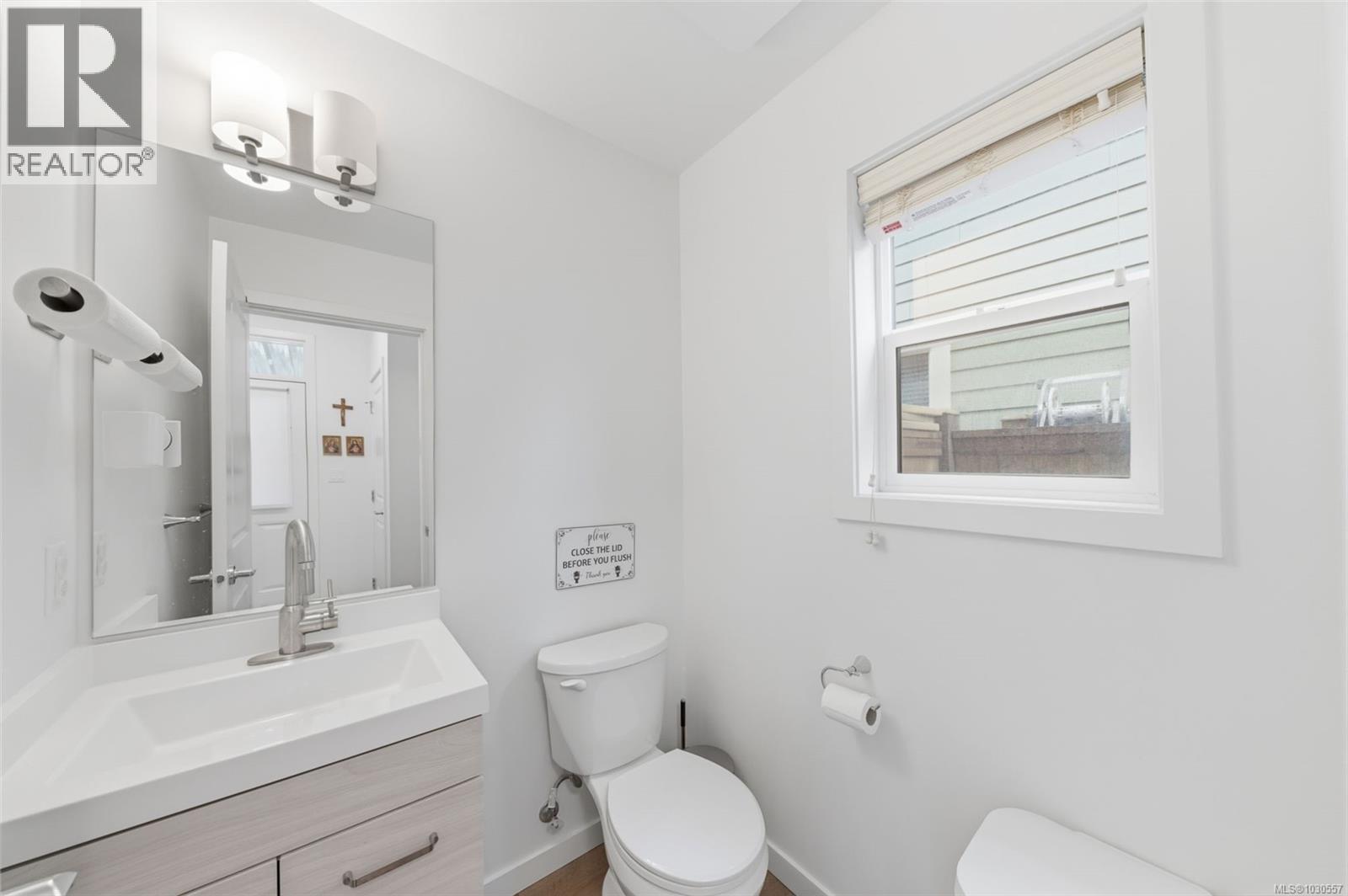 173 Caspian Dr, Colwood