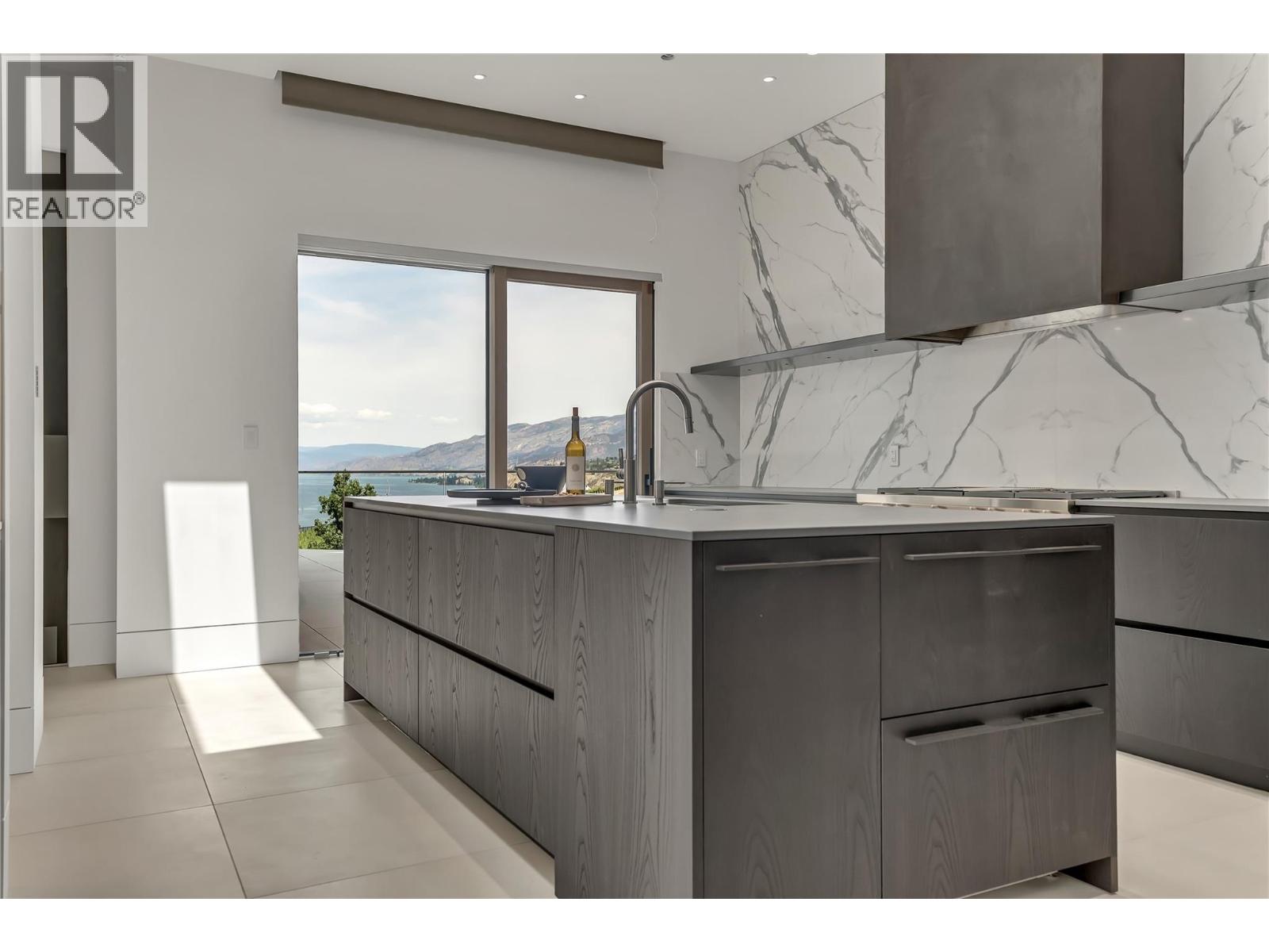 1675 Midland Road, Penticton