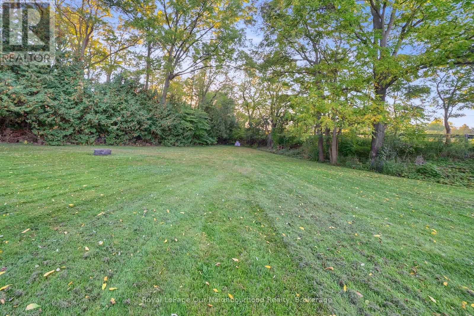 1539 FINCH AVENUE - 47