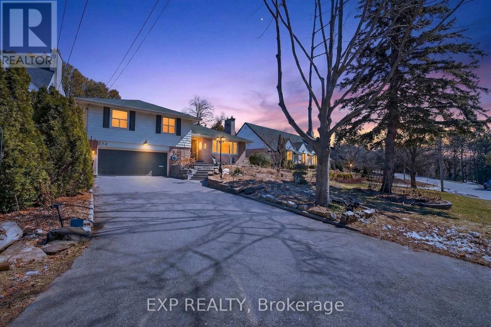 230 GLENWOOD CRESCENT