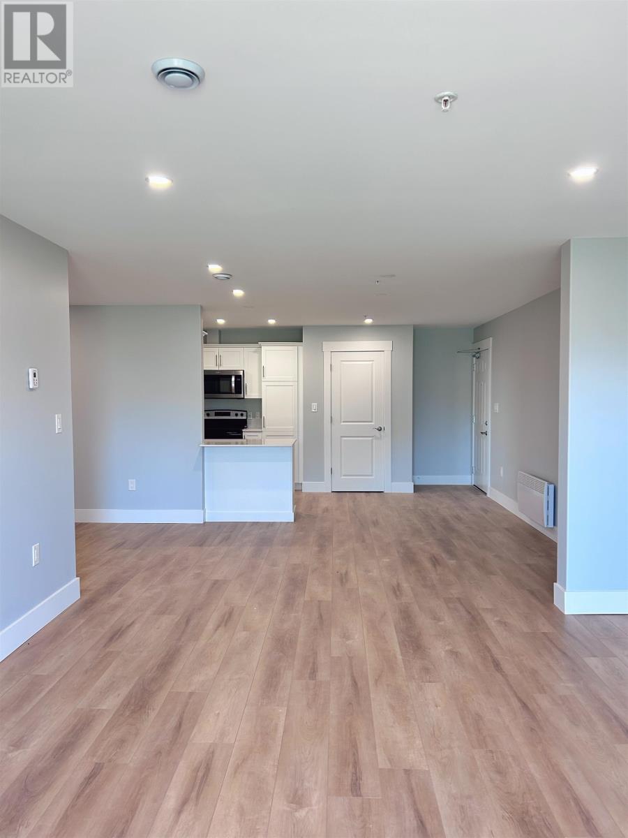 #406 24 GILBERT DRIVE DRIVE - 11