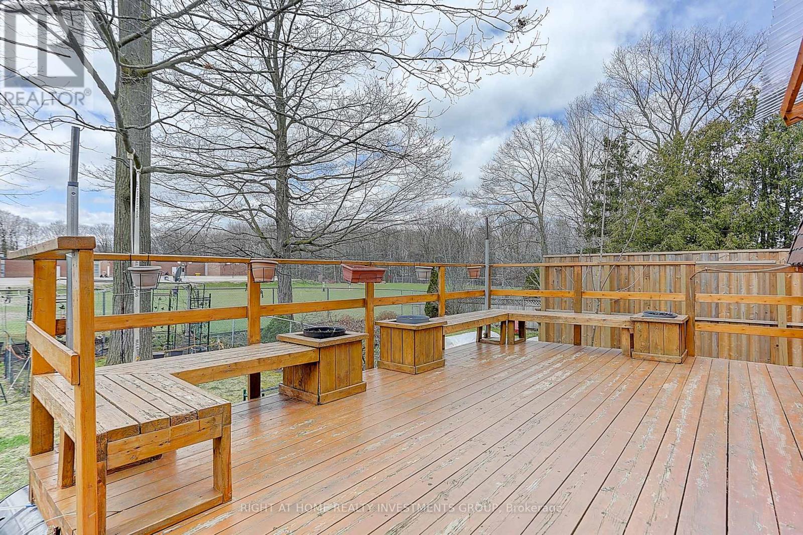 143 SPRINGDALE DRIVE - 10