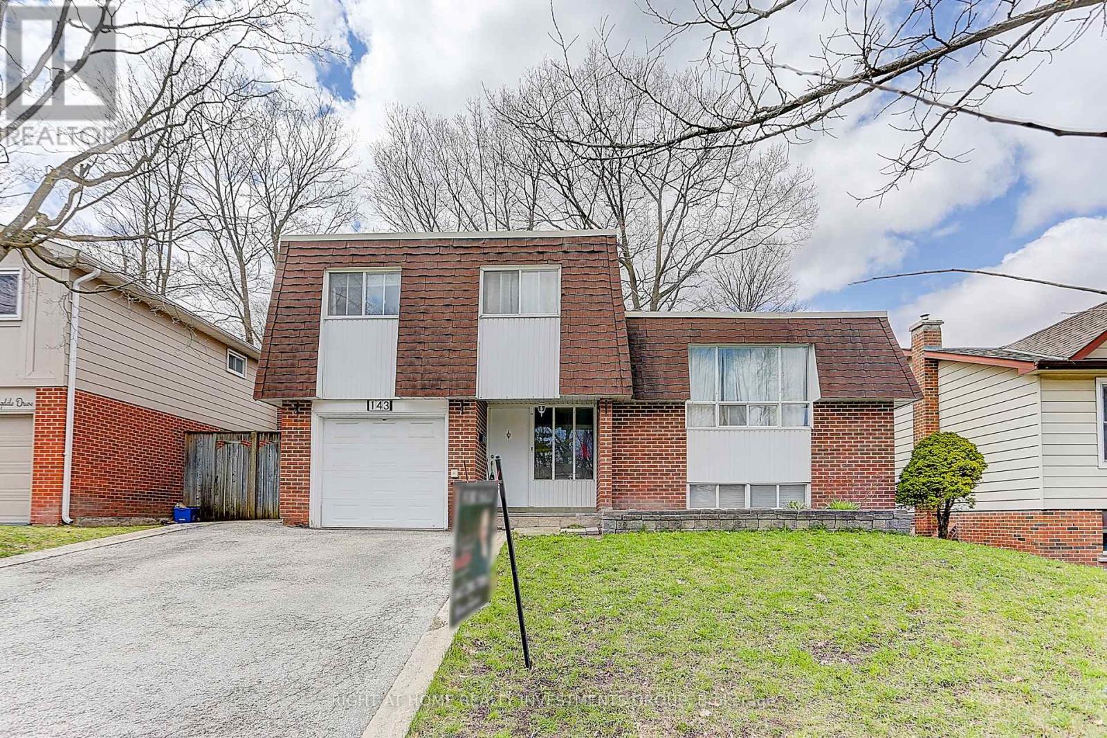 143 SPRINGDALE DRIVE - 4