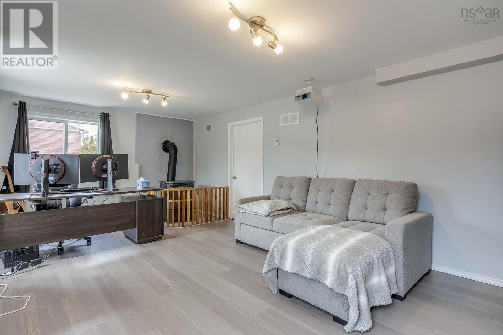 Property 19 of 19 of 112 Geiger Drive