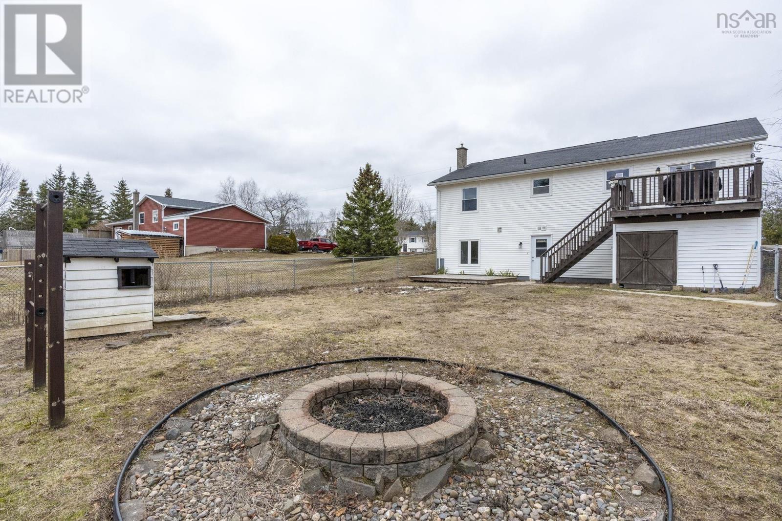 Property 5 of 19 of 112 Geiger Drive