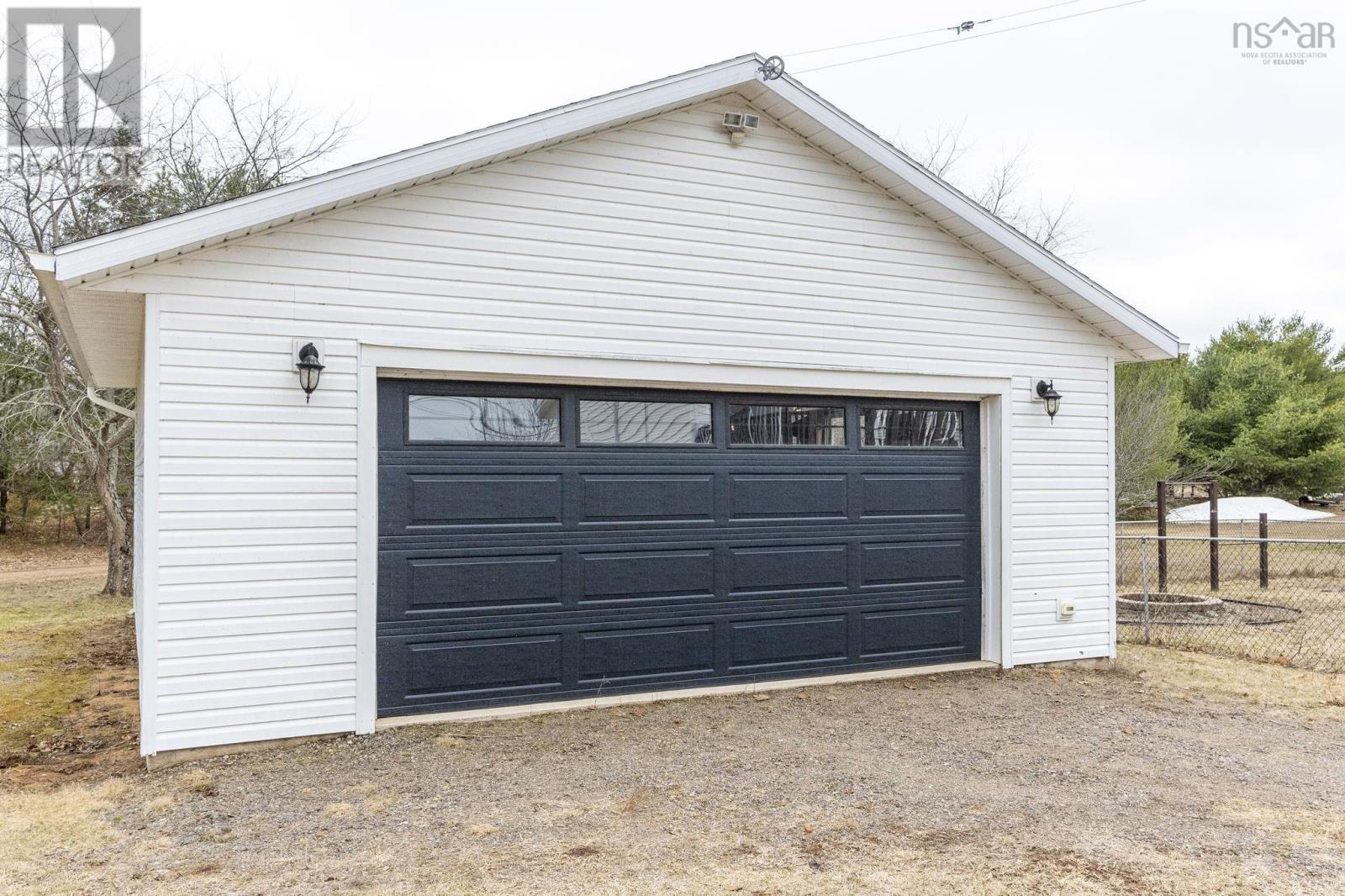 Property 4 of 19 of 112 Geiger Drive