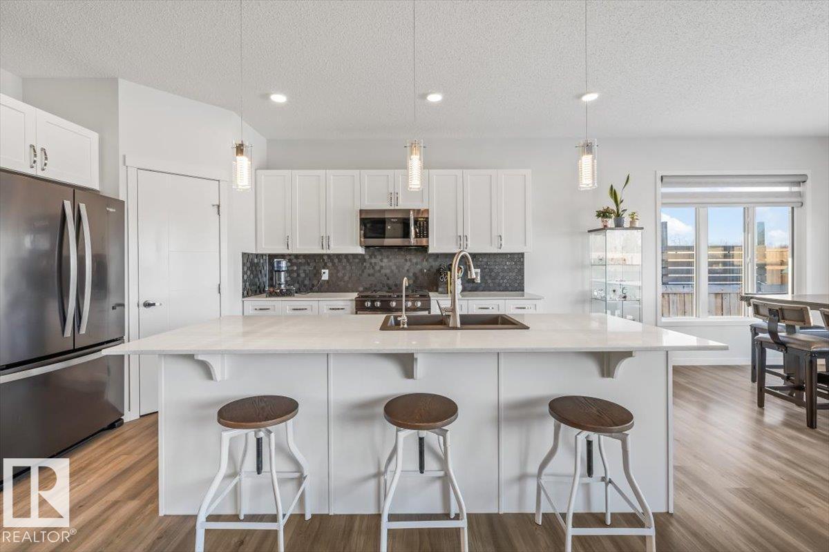 17616 124 ST NW, Edmonton