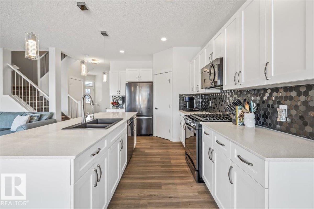 17616 124 ST NW, Edmonton