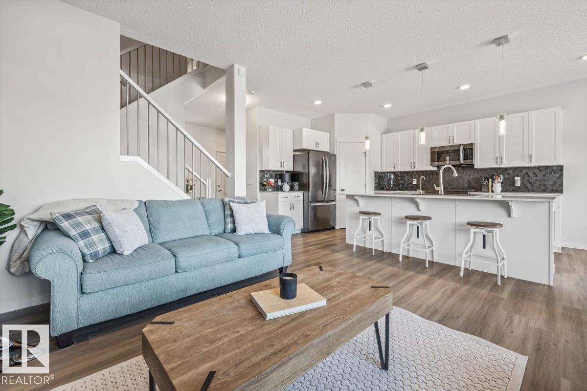 17616 124 ST NW, Edmonton