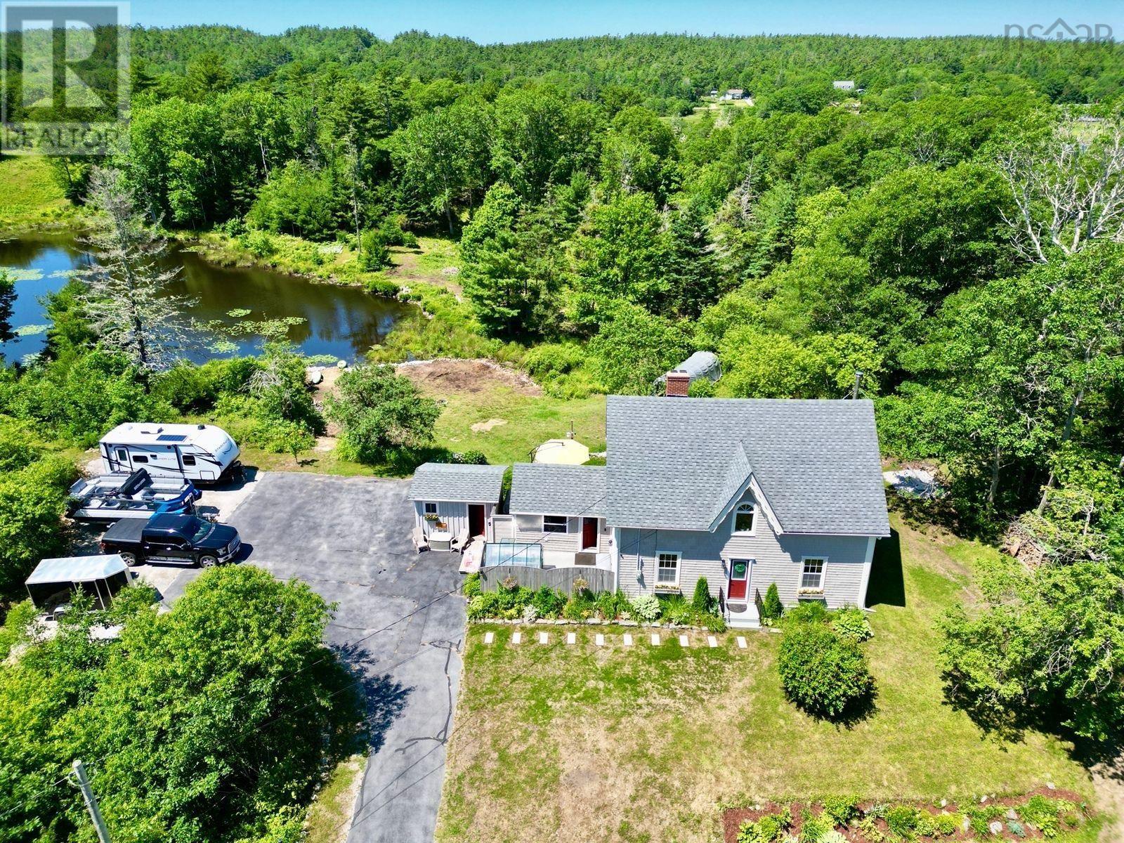 Property 2 of 41 of 6381 Highway 3