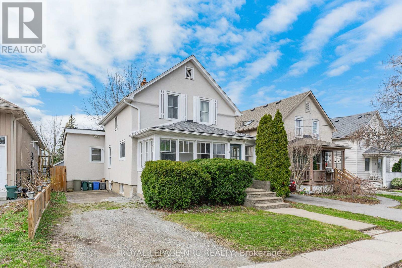 23 PINECREST AVENUE - 2