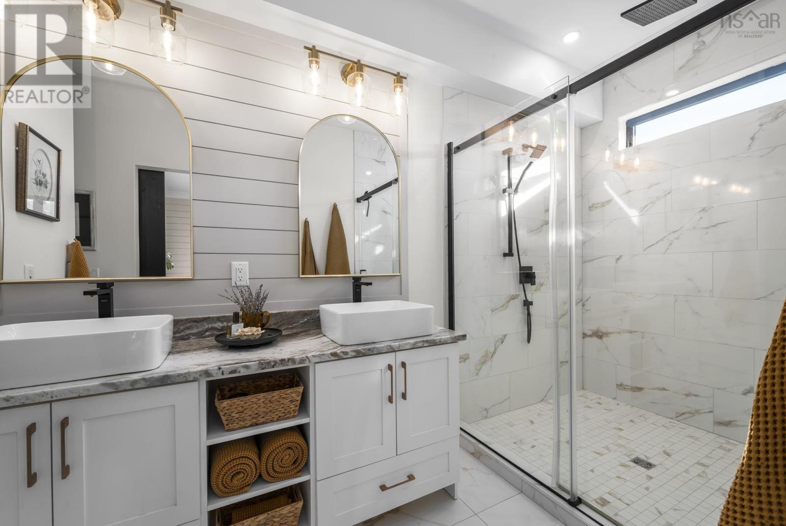 Property 24 of 50 of 628 Sandwick Drive