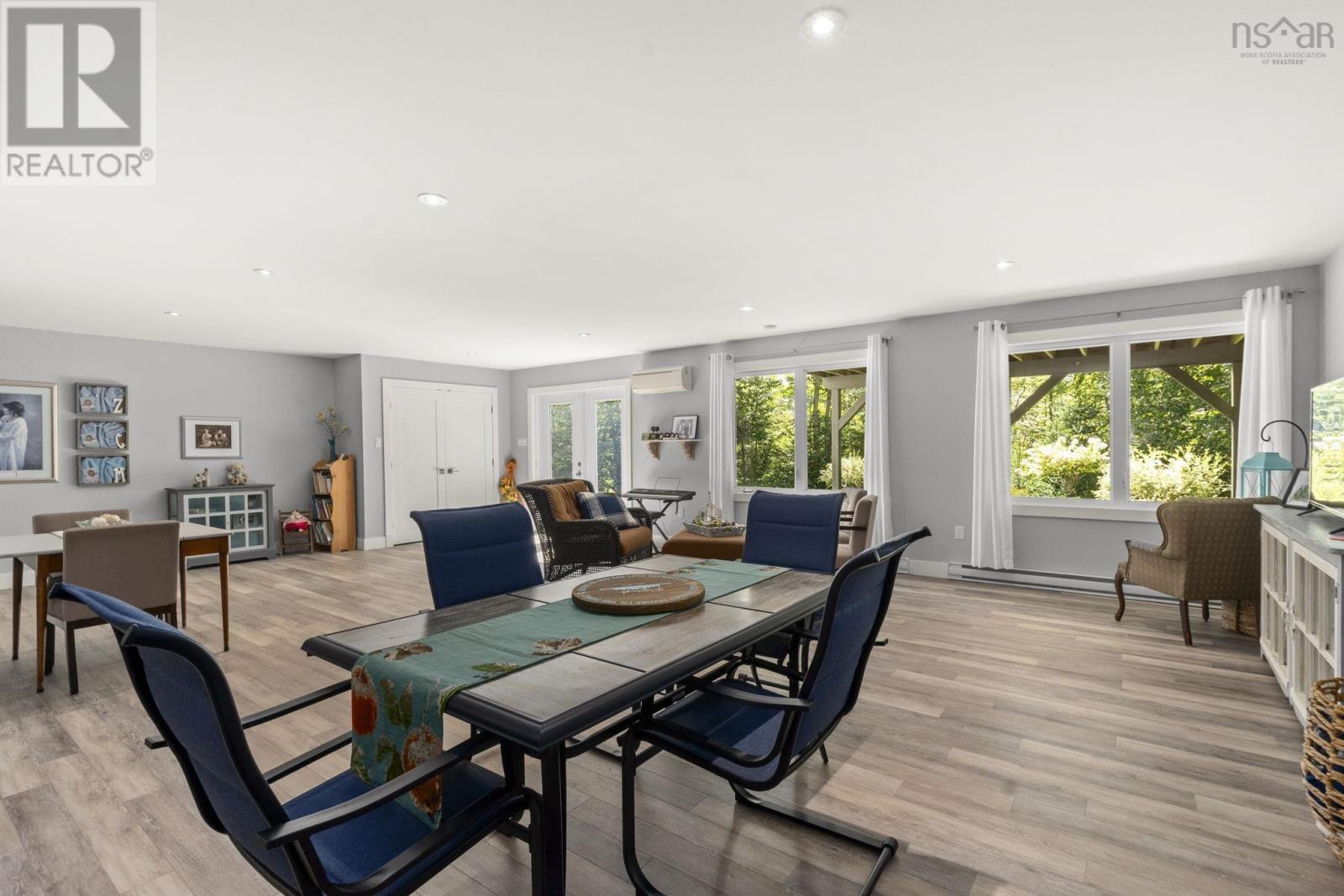 Property 29 of 49 of 769 Lakeview Avenue