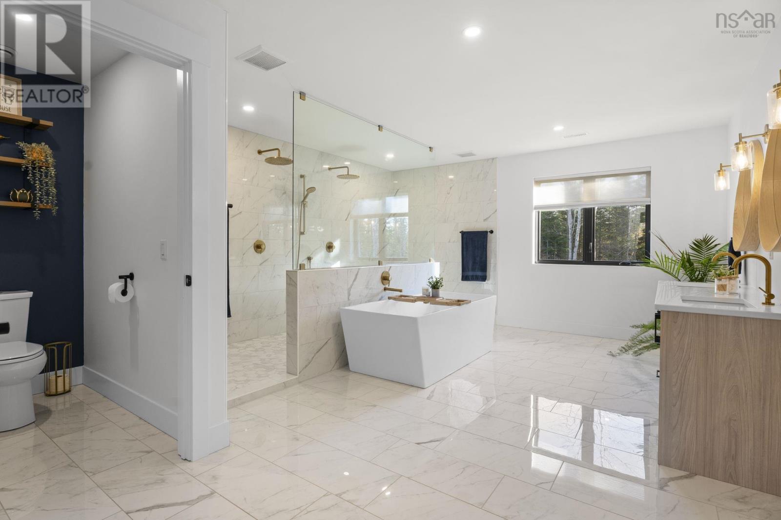 Property 27 of 49 of 106 Edward Dr