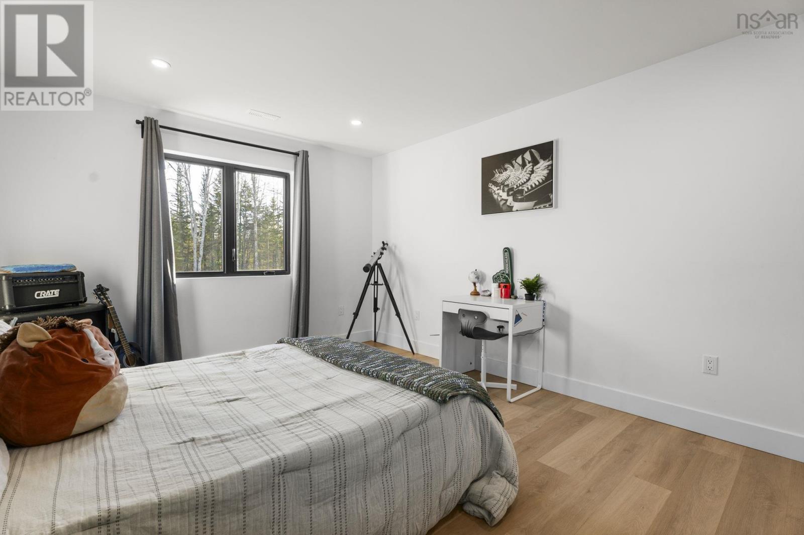 Property 36 of 49 of 106 Edward Dr