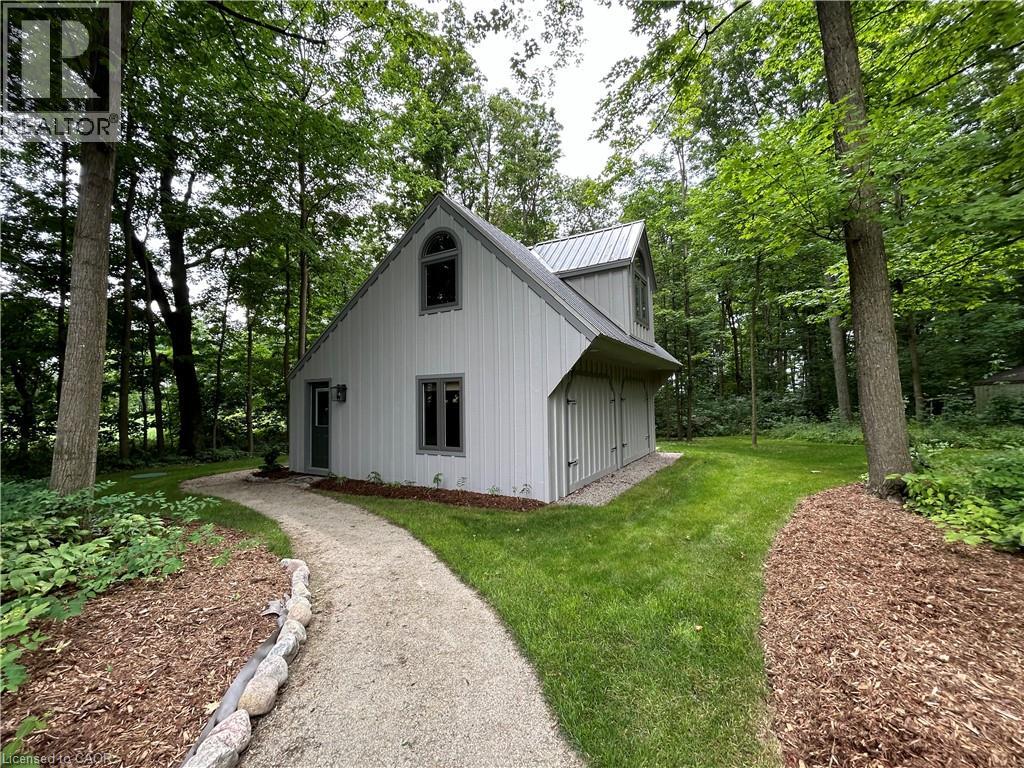 1944B SANDHILLS Road