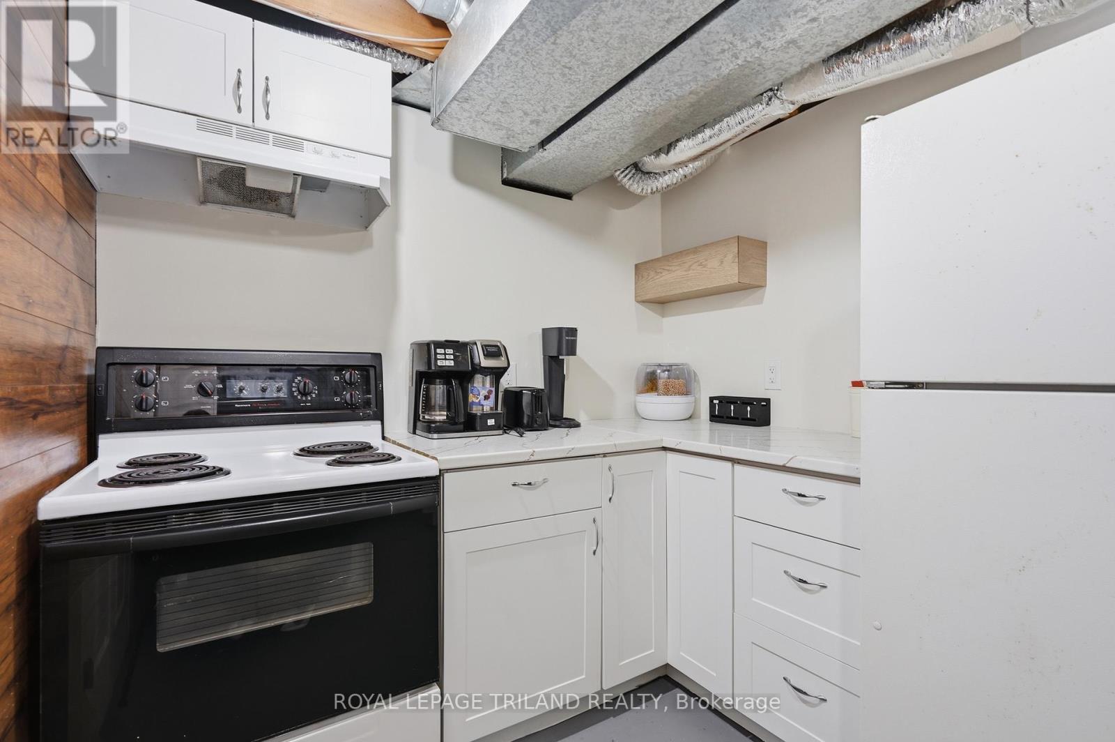 521 OSGOODE DRIVE Property Photo