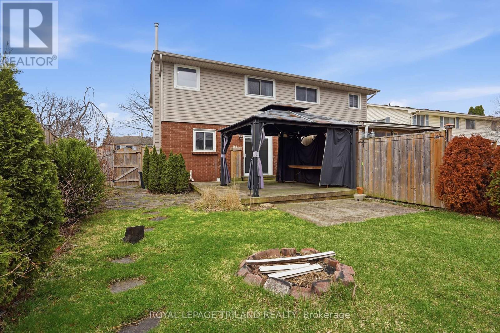 521 OSGOODE DRIVE Property Photo