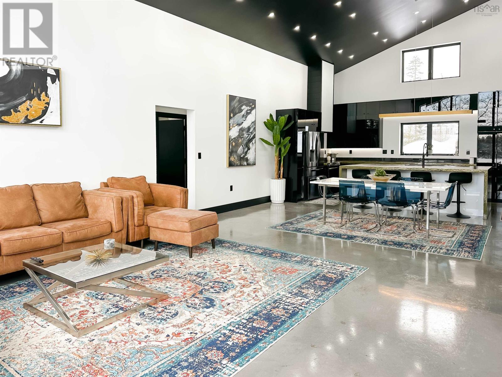 Property 30 of 49 of 242 Heritage Way, Loon Point