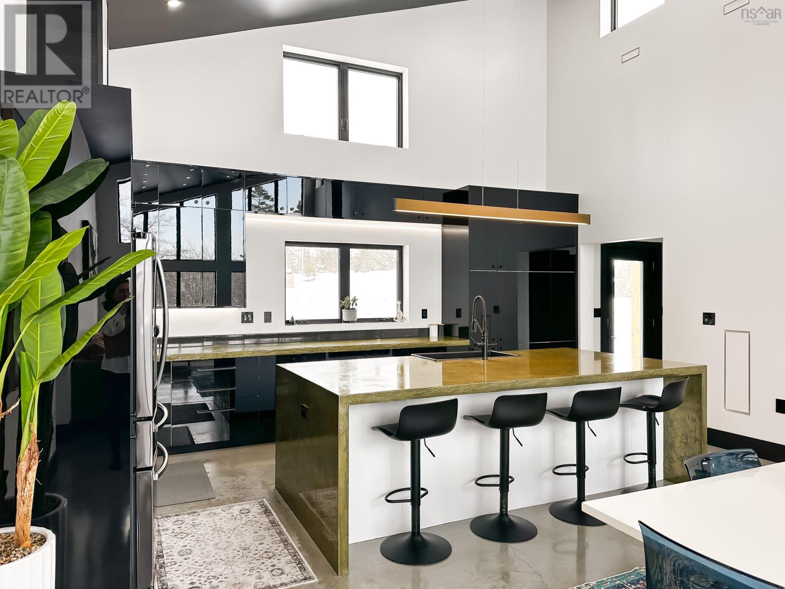 Property 6 of 49 of 242 Heritage Way, Loon Point