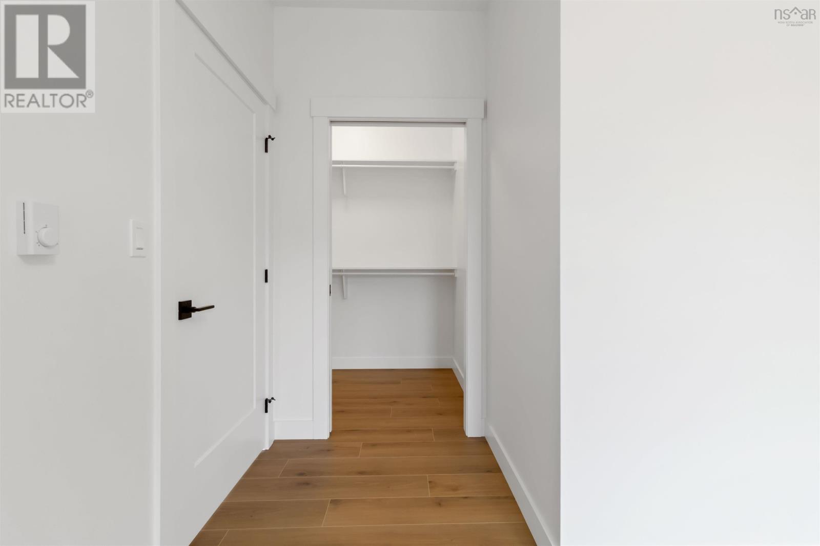 Property 37 of 43 of 48 Jessome Avenue