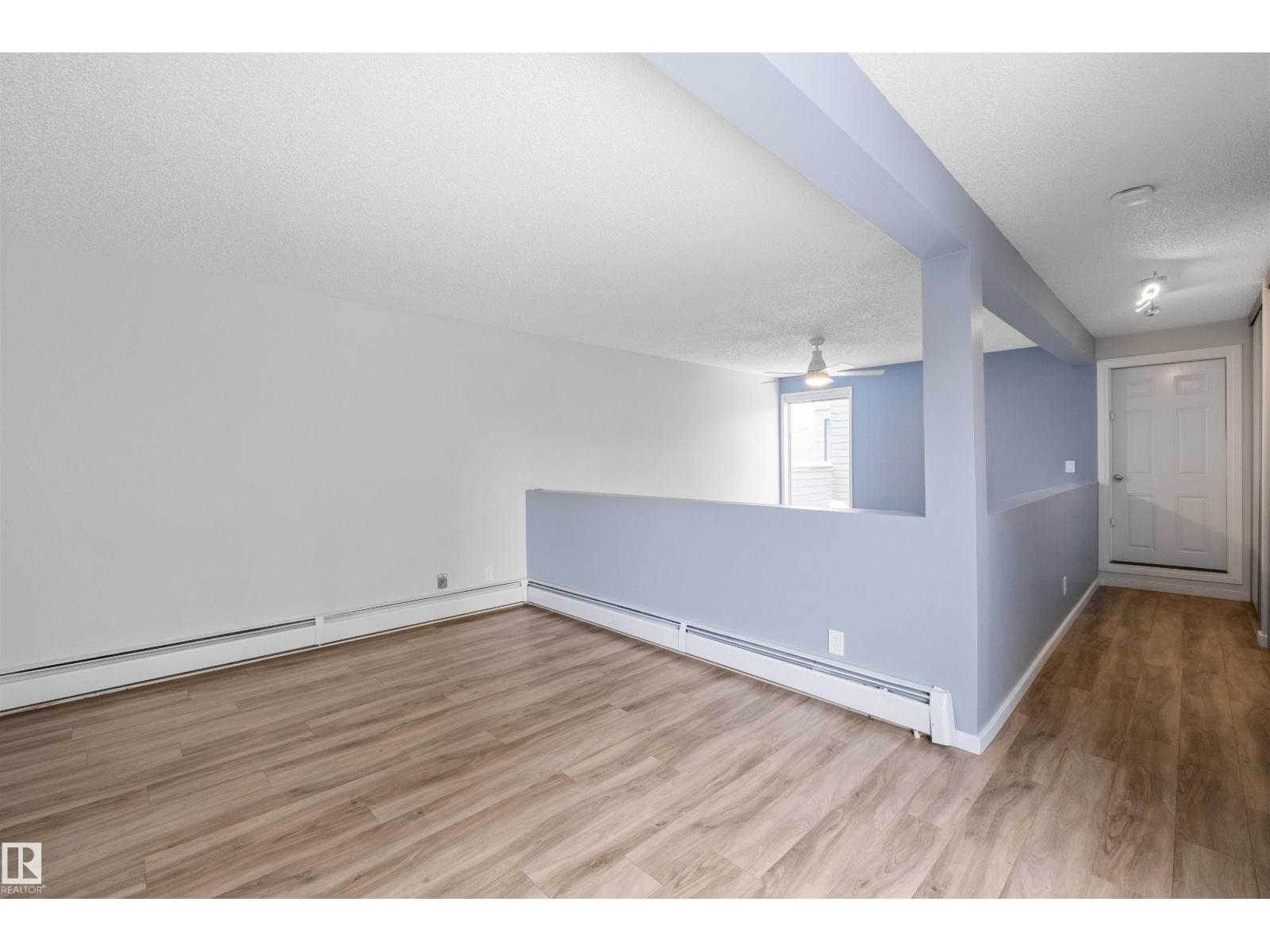 #13 10032 113 ST NW, Edmonton