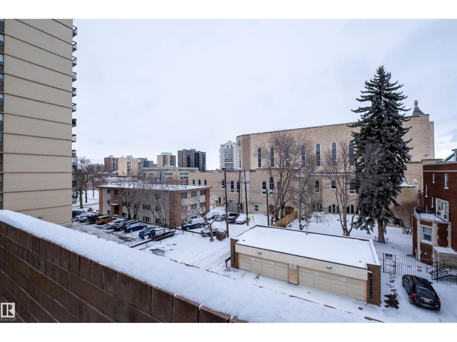 #13 10032 113 ST NW, Edmonton