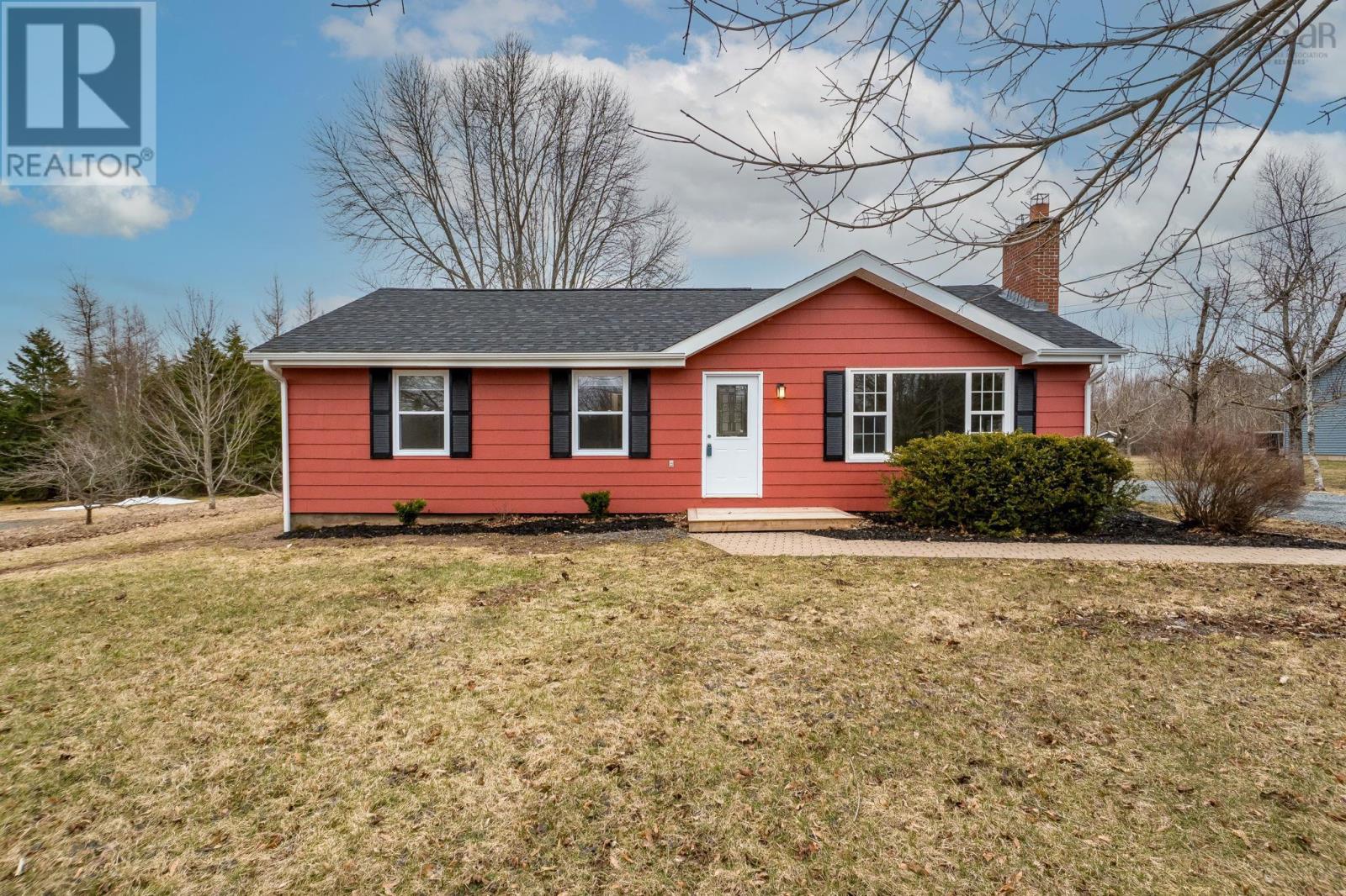 Property 19 of 22 of 37 Highway 14