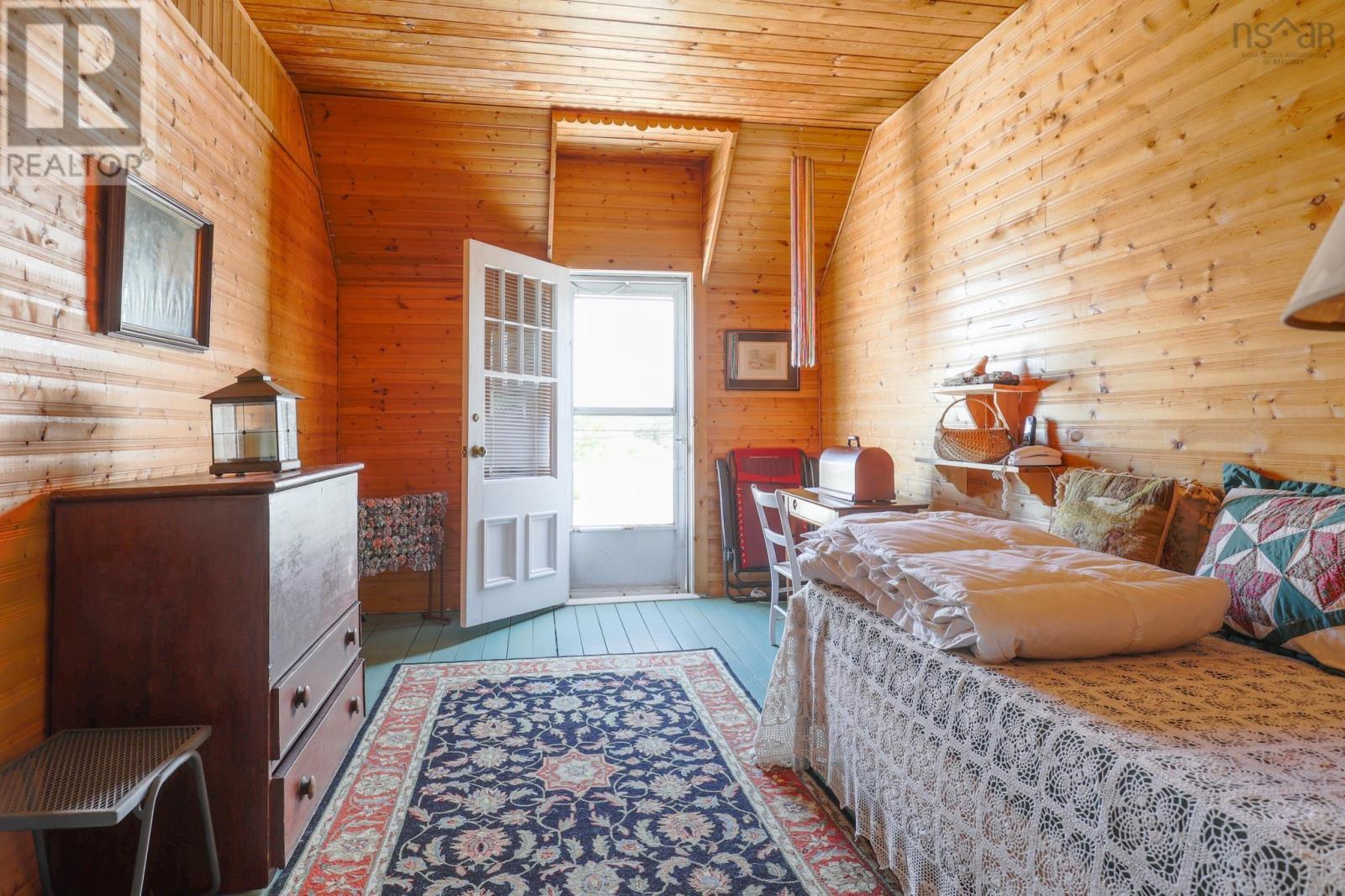 Property 34 of 36 of 1428 Highway 304