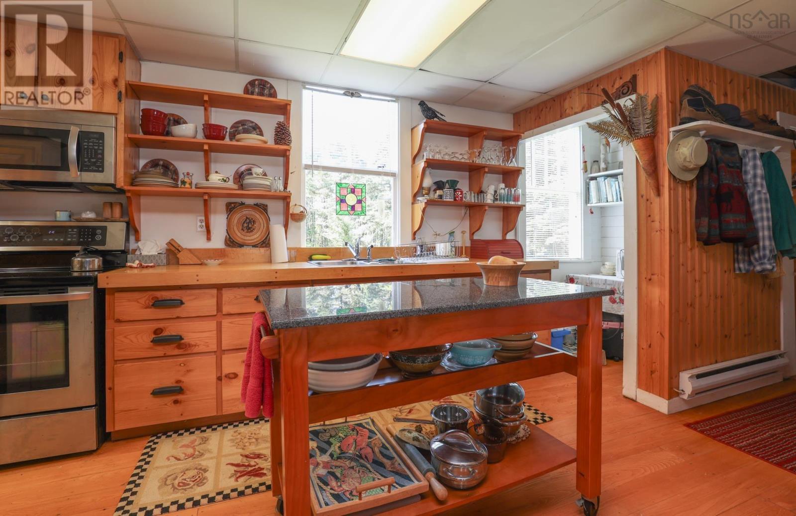 Property 20 of 36 of 1428 Highway 304