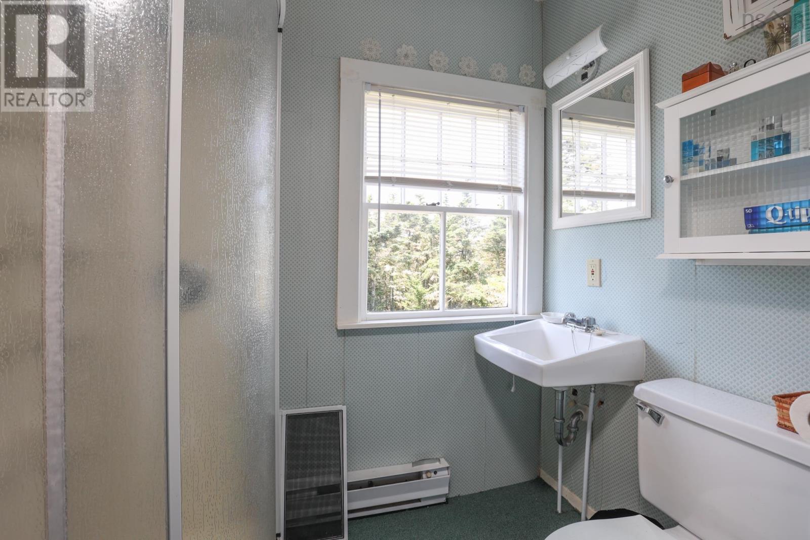 Property 32 of 36 of 1428 Highway 304