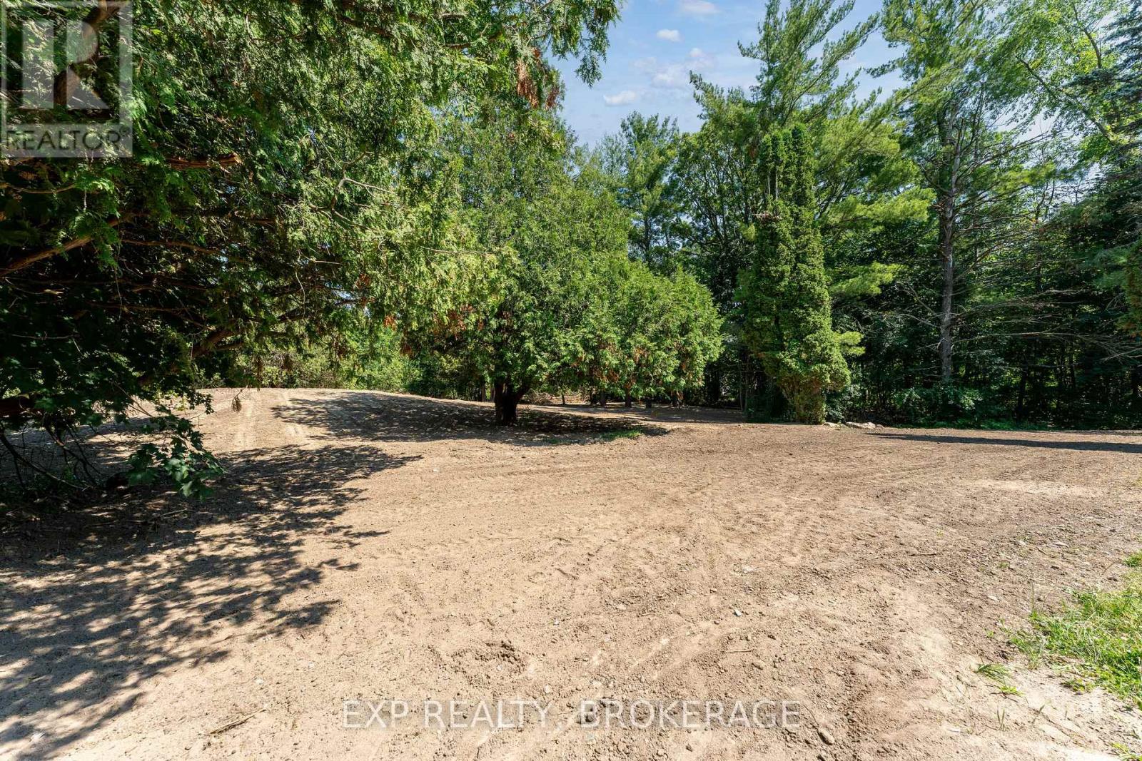 1802 SYDENHAM ROAD - 47