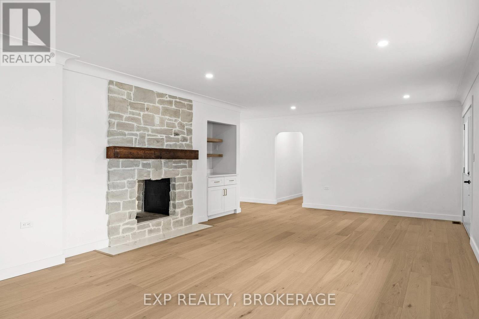 1802 SYDENHAM ROAD - 7
