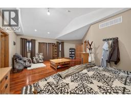 Foyer - 393 Old Onondaga Road E, Brantford, ON N3T5L4 Photo 13