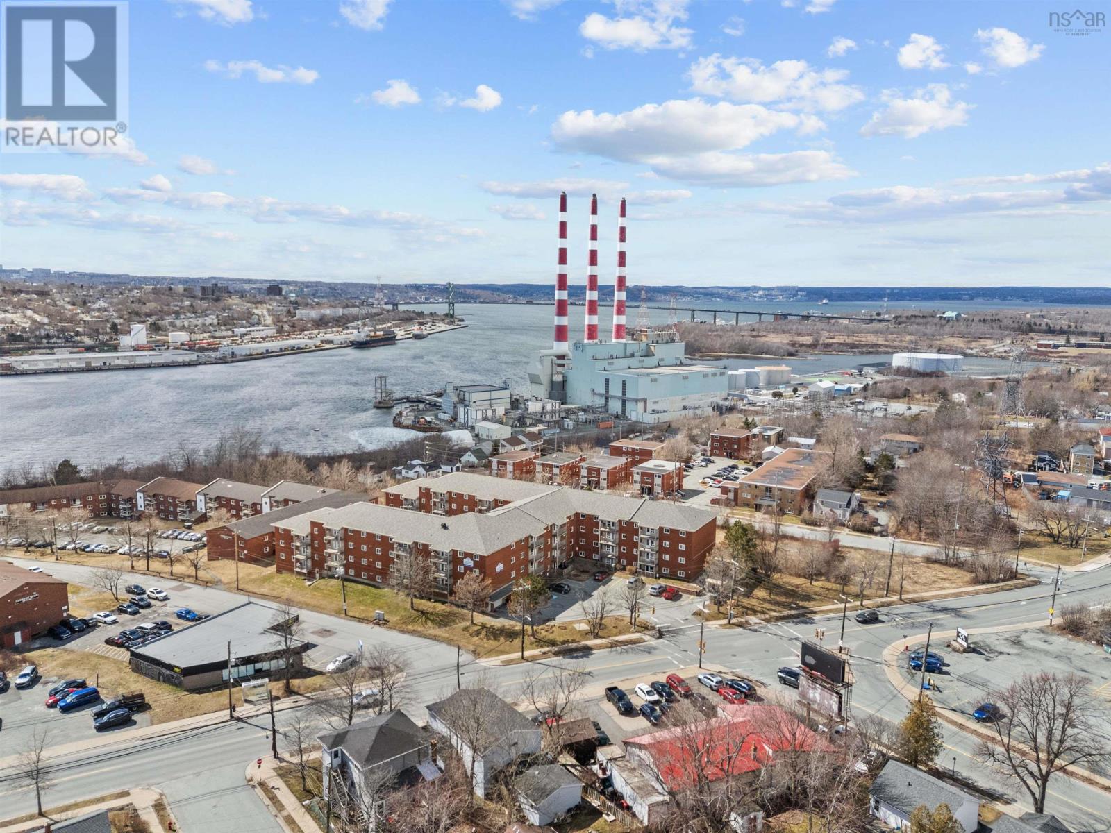 Property 2 of 32 of 346 281 Windmill Road