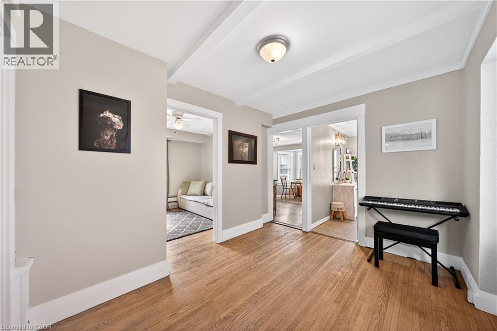 23 PINECREST Avenue - 10