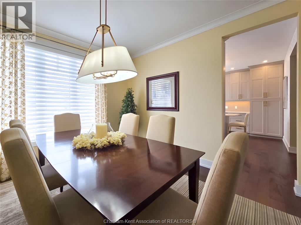 7 Tracy DRIVE - 18